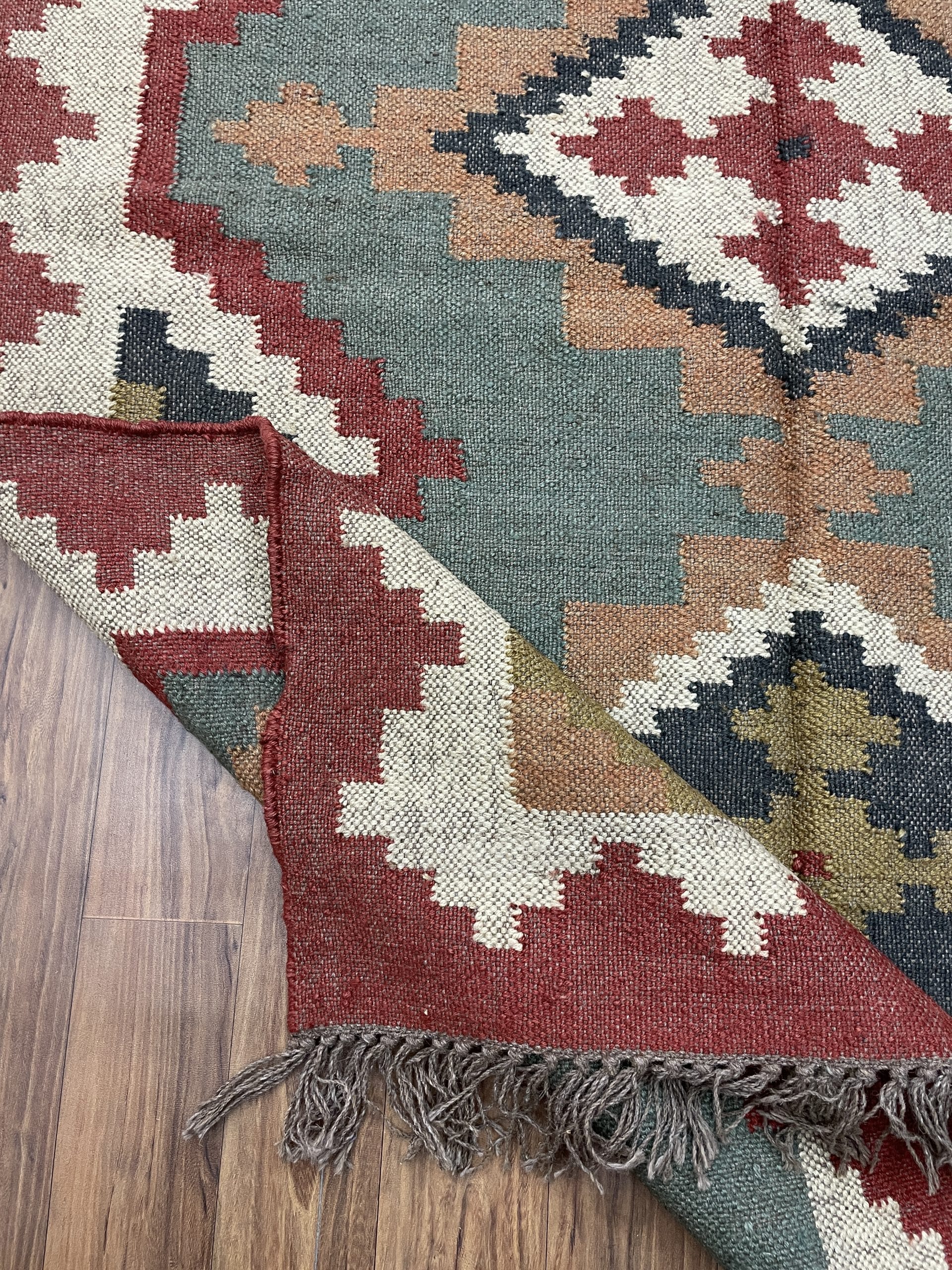 Colorful Wool and Jute Rug, Wool and Jute Rug, Modern Desgin Dining Room Rug, Handwoven Wool Jute Rug, Living Room Rug, Handmade Traditional Indian Wool Jute Rug - Image 7