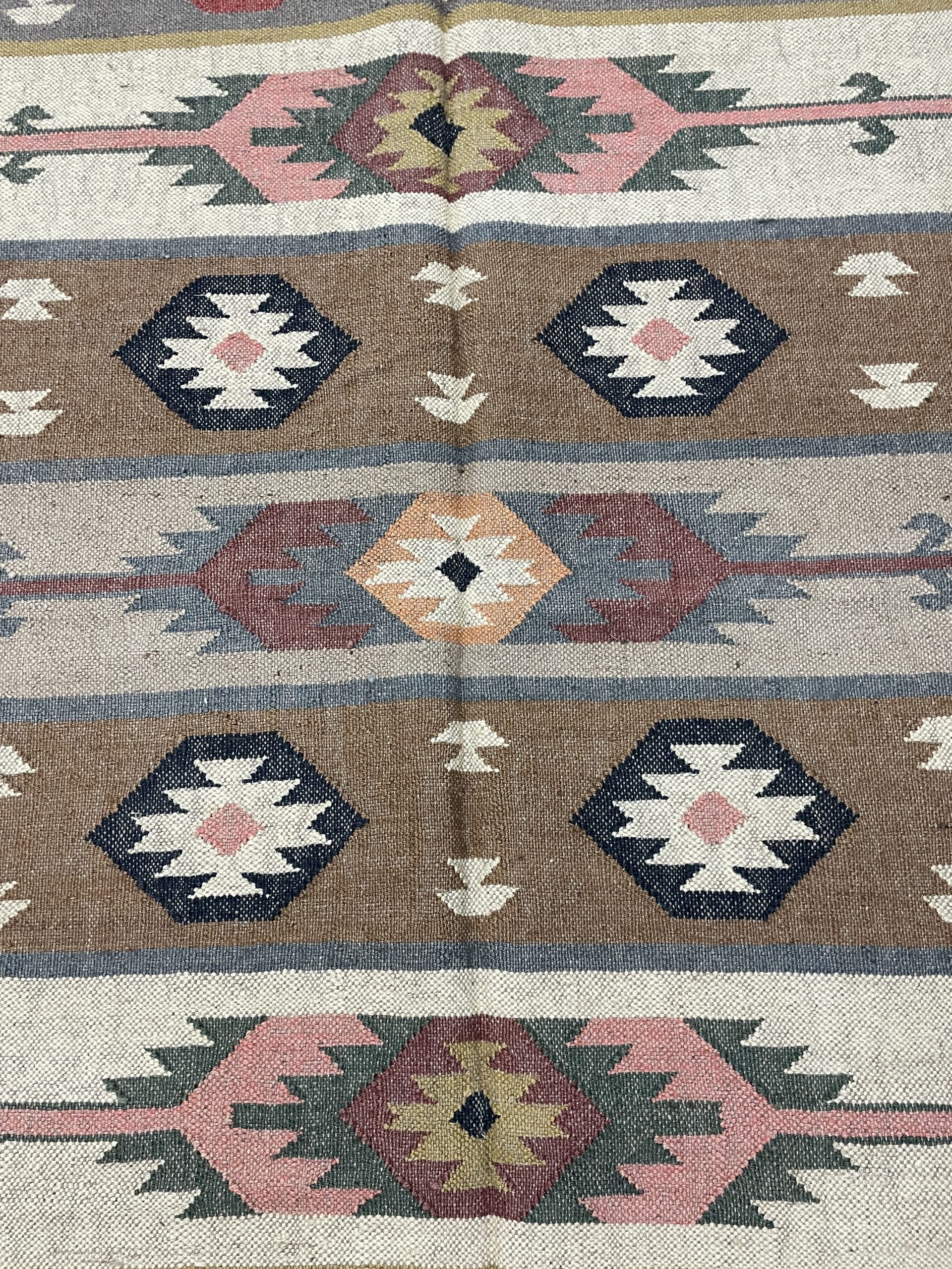 Colorful Wool Jute Rug, Wool and Jute Rug, Modern Desgin Dining Room Rug, Handwoven Wool Jute Rug, Living Room Rug, Handmade Traditional Indian Wool Jute Rug - Image 4
