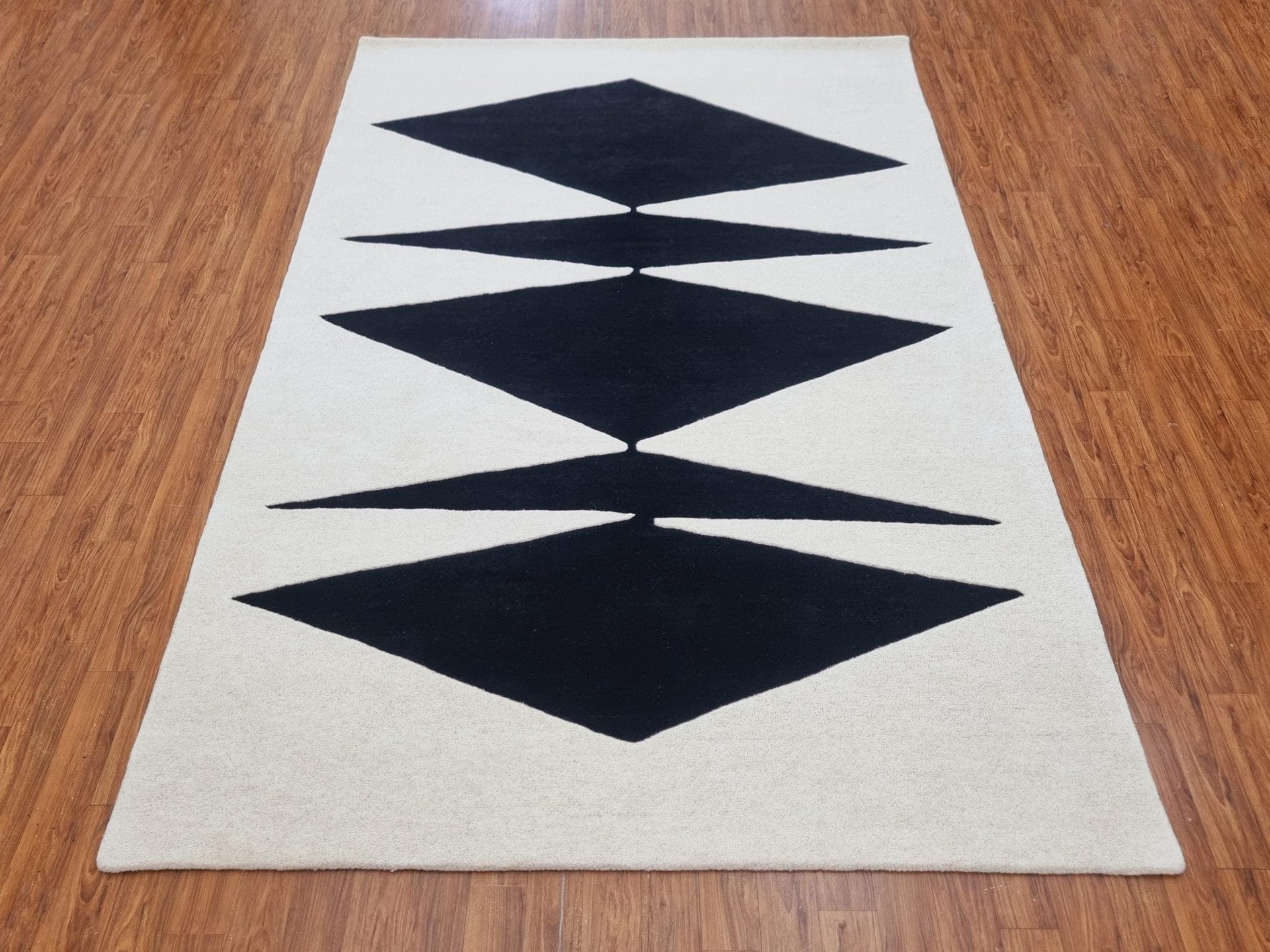 Hand Tufted Wool Rug, Black White Wool Rug, Large Area Rug for Living Room, Modern Tufted Rug - Image 2